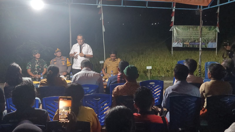 Optimalisasi Alsintan dan Penangkaran Benih di Sumba Timur: Gubernur Tekankan Pengelolaan Kolektif