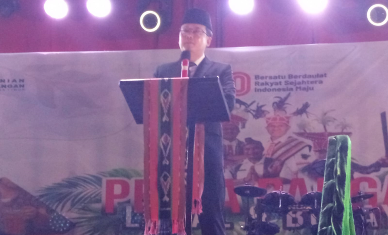Wakil Bupati Alor Tutup Pesta Pangan Lokal dan Budaya Zona II Alor 2025
