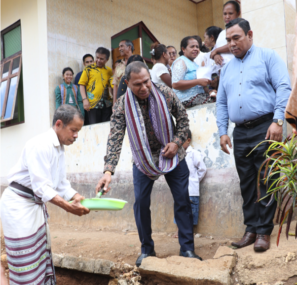 Hadiri Perayaan HUT Gereja GMIT Haumeni Nisum, Wagub NTT Apresiasi Model Pemberdayaan Ekonomi Jemaat