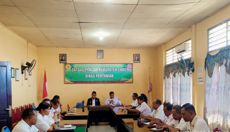 Pelaksana Kegiatan Pesta Pangan Lokal Dan Budaya Zona III (Flores) Tingkat Provinsi NTT