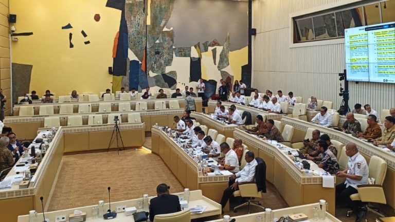 Wakil Gubernur NTT Paparkan Strategi Penguatan Pertanian dan Ketahanan Pangan di Kawasan Perbatasan RI–RDTL pada Sidang Komisi II DPR RI