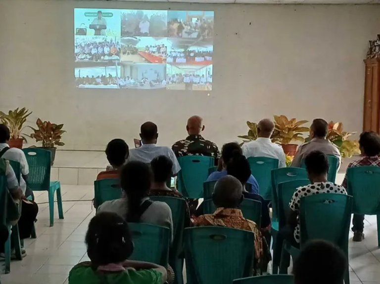 Petani dan Penyuluh Alor Ikut Syukuran Swasembada Pangan di Karawang, Presiden: Dalam 1 Tahun Kita Swasembada