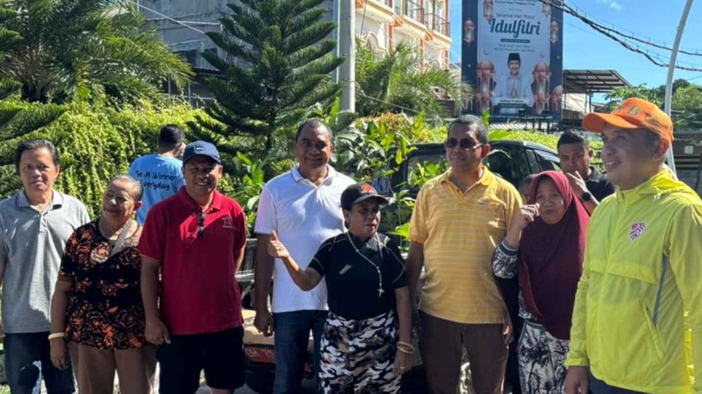 Gubernur NTT Kunjungi Lokasi Penjualan Anakan Tanaman Dinas Pertanian dan Ketahanan Pangan di Car Free Day