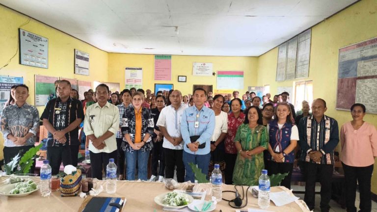 Musyawarah Desa dalam Festival Pangan B2SA Digelar di Desa Kabukarudi, Kecamatan Lamboya