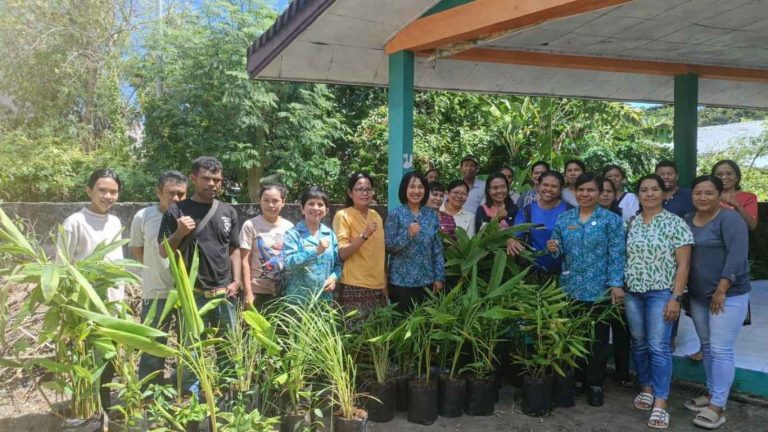 UPTD PKDLHP Dukung Ketahanan Pangan melalui Penyediaan Benih untuk Kebun TOGA dan Sayur di PAUD Lourdes Kota Kupang