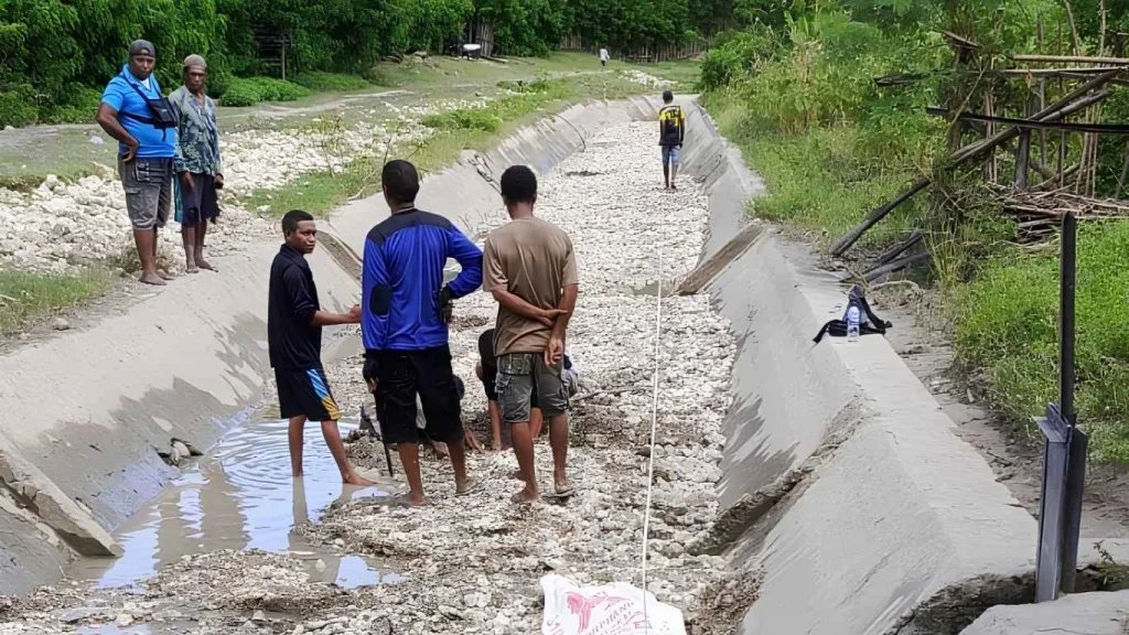 Normalisasi Saluran Sekunder DI Bena Dipercepat, Dukung Persiapan Musim Tanam II di TTS