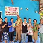 Dari Tenun hingga Berkebun, Kelompok Nusa Lontar Lasiana Terima Benih Hortikultura