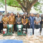 Bupati Yosef Lede Bersama DPRD, Serahkan Bantuan Alsintan dan Benih, Dorong Peningkatan Produktivitas Petani Kabupaten kupang