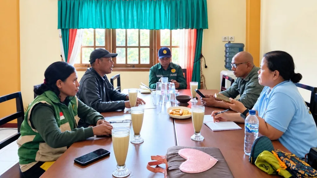 Tim Dinas Pertanian NTT bersama Dinas Pertanian Kabupaten Ngada mengecek kesiapan benih padi PM-AAS di gudang CV. Wilmourt Pratama pada 30 Oktober 2026.